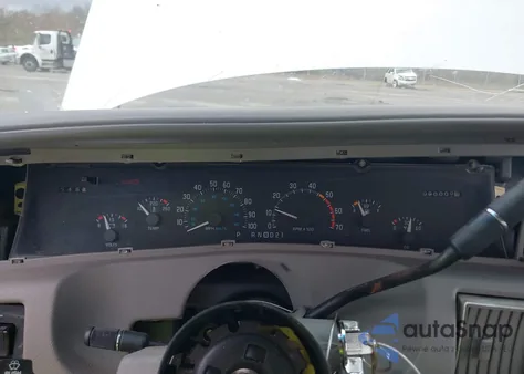 1993 Buick Roadmaster from USA, damaged, VIN 1G4BN5379PR412998